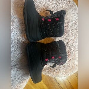 Kamik Kids Black Winter Boots with Pink Accents